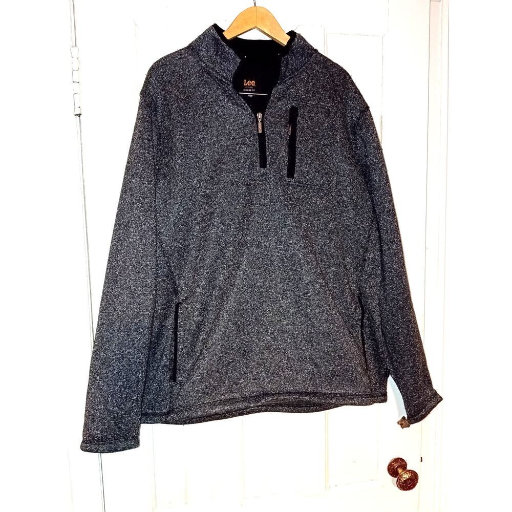 Lee sweater  XL X LARGE men's quarter-zip pullover sweater chest pocket.